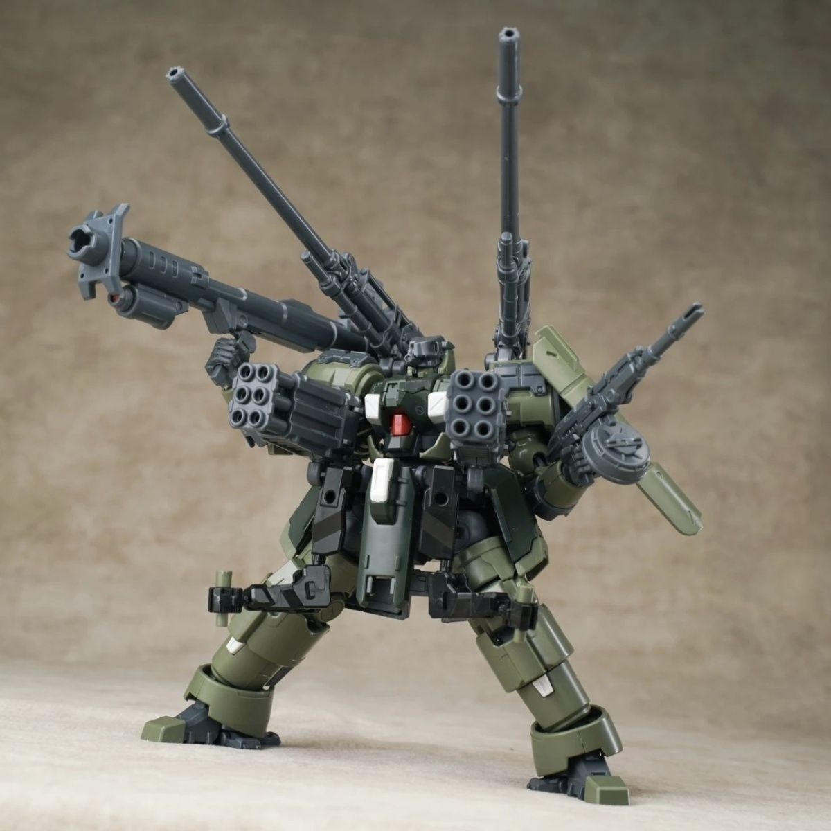 Sheik Mainland ZAROV C1 1/144  - Heavy Equipment Game recensie en prijs